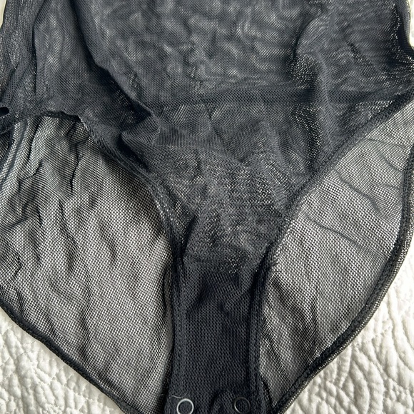 American apparel, mesh, see-through bodysuit size extra small - Picture 4 of 7
